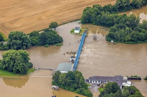 Aerial photo, Ruhr flood, Fröndenberg, Fröndenberg/Ruhr, Ruhr area, North Rhine-Westphalia,
