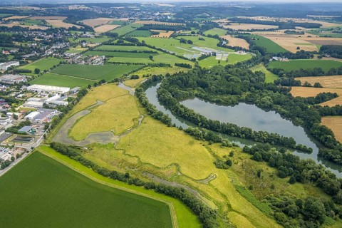 Aerial view, a week ago there was still land under water at this point - the Ruhr was flooding,