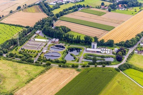 Aerial view, sewage treatment plant Menden an der Hönne in Bösperde, Menden, Ruhr area, North