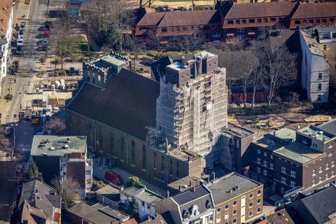 Aerial view, former cath. Heilig-Kreuz-Kirche, construction site and conversion as event location,