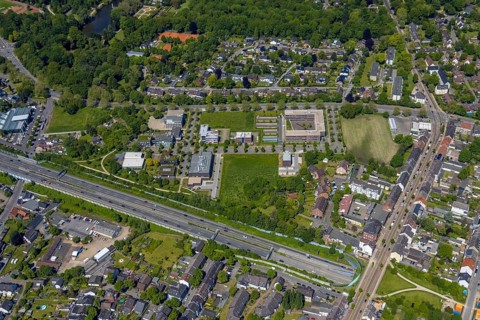 Aerial view, Büropark Schloss Berge, motorway A2, Erle, Gelsenkirchen, Ruhr area, North