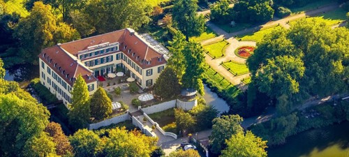 Aerial view, moated castle Schloss Berge in the district Buer in Gelsenkirchen, Ruhr area, North