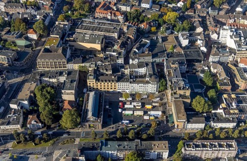Aerial view, Hochstraße pedestrian zone City Buer-Mitte with market hall, Springemarkt and weekly