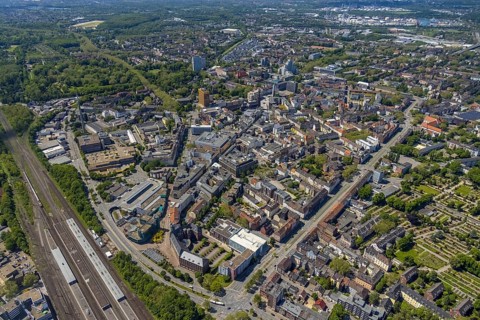 Aerial view, main centre Gelsenkirchen-Mitte, City Gelsenkirchen, Bahnhofstraße, market place,