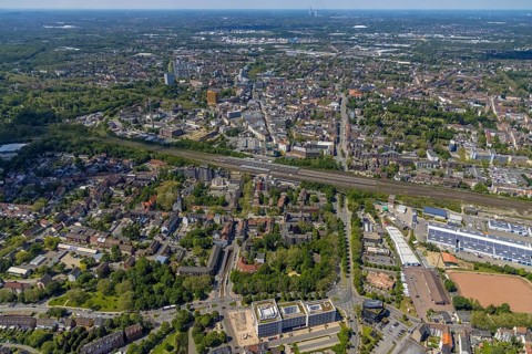 Aerial view, main centre Gelsenkirchen-Mitte, City Gelsenkirchen, Bahnhofstraße, market place,
