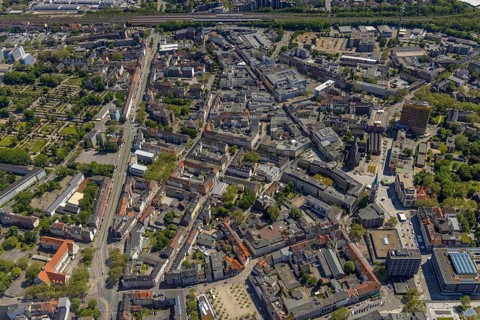 Aerial view, main centre Gelsenkirchen-Mitte, City Gelsenkirchen, Bahnhofstraße, market place,