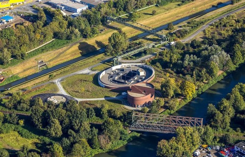 Aerial view, New pumping station building of the Emschergenossenschaft near the Sutumer Brücken on