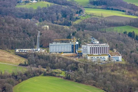 Aerial view, Ruhrlandklinik with construction site, Essen-Heidhausen, Essen, Ruhr area, North