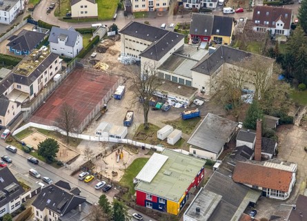 Aerial photo, school on the Ruhr, Kettwig, Essen, Ruhr area, North Rhine-Westphalia, Germany,