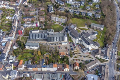 Aerial view, Kliniken Essen Mitte - Evangelisches Krankenhaus Essen-Werden, St. Josef Krankenhaus