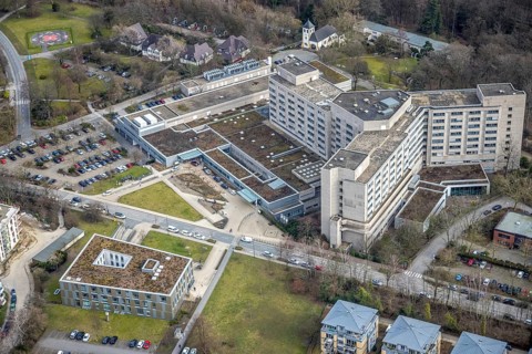 Aerial view, Alfried Krupp Hospital, Essen-Rüttenscheid, Essen, Ruhr area, North Rhine-Westphalia,