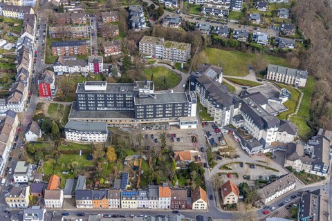 Aerial view, Kliniken Essen Mitte - Evangelisches Krankenhaus Essen-Werden, St. Josef Krankenhaus