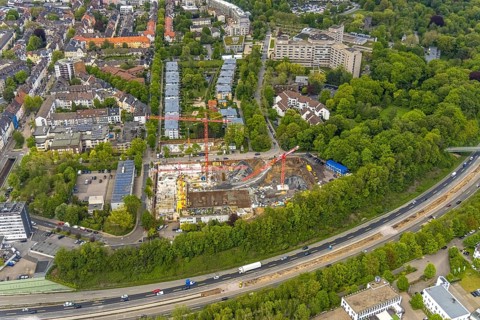 Aerial view, construction site multi-family houses Manfredstraße at the motorway A52,