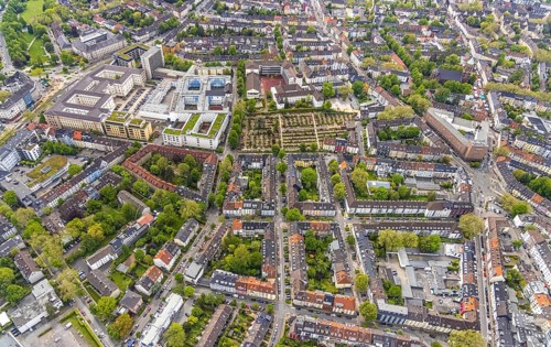 Aerial view, correctional facility Essen, Essen-Rüttenscheid, Essen-Rühlefriedhof, Essen, Ruhr
