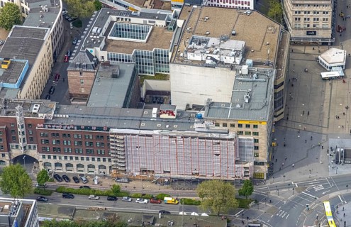 Aerial view, Rathausstraße and Willy-Brandt-Platz at Essen central station, city centre, Essen,