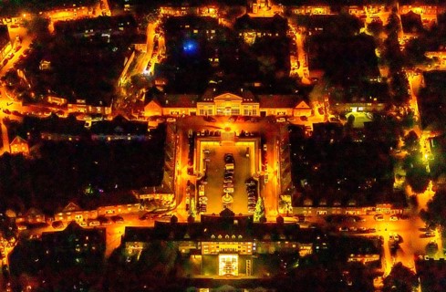 Aerial view, Kleiner Markt with Schatzgräberbrunnen, Mintrops Stadt Hotel Margarethenhöhe,