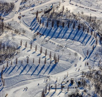 Aerial view, shadow play in snow-covered Krupp Park, Essen-Bochold, Essen, Ruhr area, North