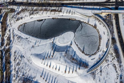 Aerial view, pond in snow-covered Krupp Park, Westviertel, Essen, Ruhr area, North