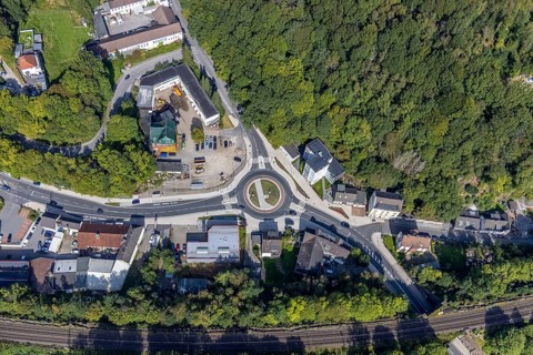 Aerial view, redesigned roundabout Kölner Straße and Hembecker Talstraße in the district Büttenberg