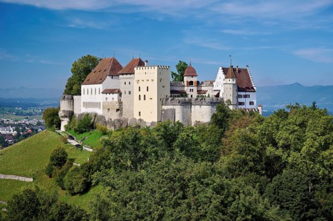 Castle of the Habsburgs, Kyburgers on an almost circular Molasse hill, Lenzburg, Canton Aargau,
