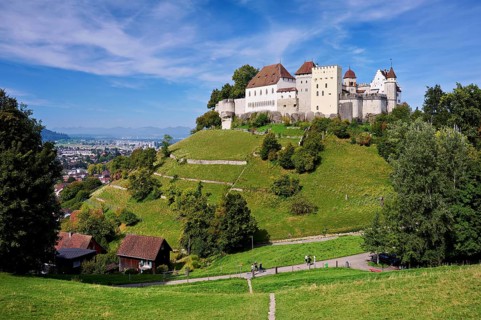 Castle of the Habsburgs, Kyburgers on an almost circular Molasse hill, Lenzburg, Canton Aargau,