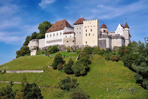 Castle of the Habsburgs, Kyburgers on an almost circular Molasse hill, Lenzburg, Canton Aargau,