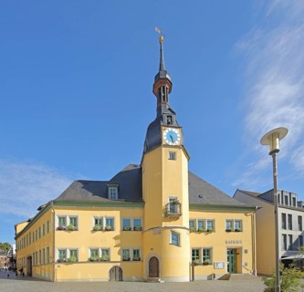 Renaissance town hall with ridge turret, market square, Apolda, Thuringia, Germany