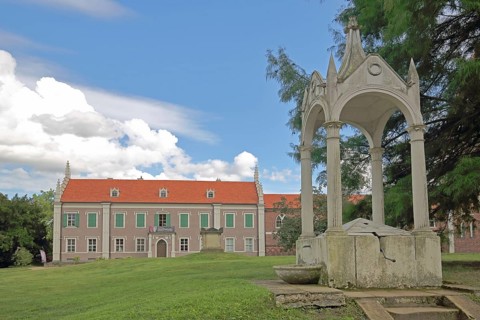 Grey House, Princess's House and Fountain Temple, UNESCO, Landscape Park, Dessau-Wörlitz Garden