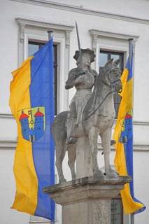 Roland statue with town flags, sculpture, equestrian figure, equestrian statue, market square, town