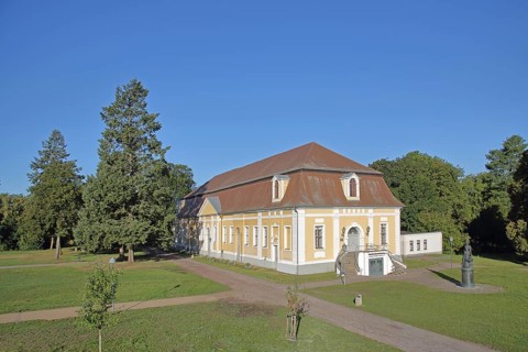 Baroque town hall and monument to Russian Tsarina and Empress Catherine the Great, castle garden,