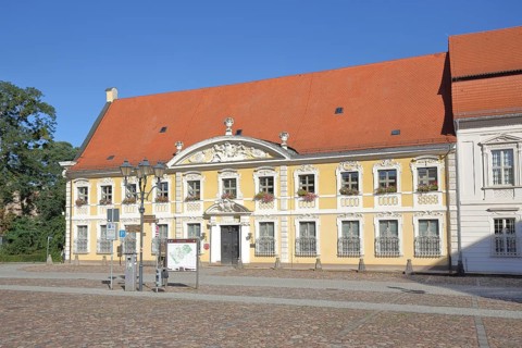 Baroque town hall, Kavalierhaus, Schlossfreiheit, Zerbst, Fläming, Saxony-Anhalt, Germany