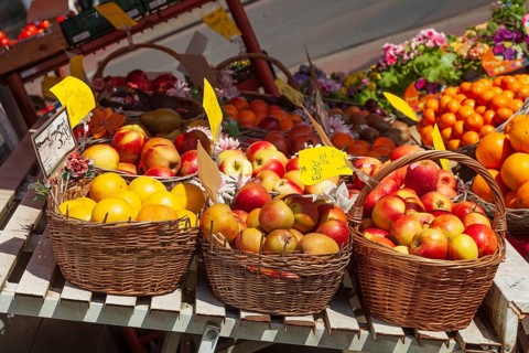 Fresh fruit in baskets in front of a greengrocer's, Bremen, Germany
