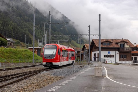 Metre-gauge electric low-floor multiple-unit trains of the Matterhorn-Gotthard Railway (MGB) ORION