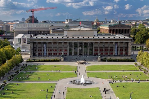 Old Museum with Lustgarten, the old National Gallery in the background, view from the Humboldt