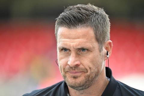 Sports Director Sebastian Kehl Borussia Dortmund BVB Portrait Interview Microphone Voith-Arena,