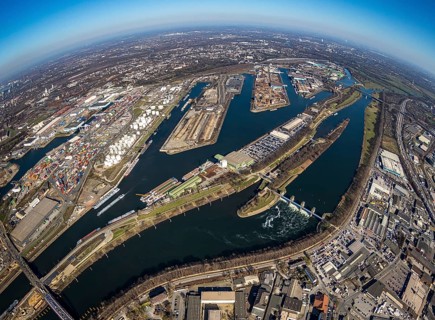 Aerial view, Duisburg harbour, coal island, Duisport, Rhine-Herne Canal, Ruhr, Ruhrort, Duisburg,