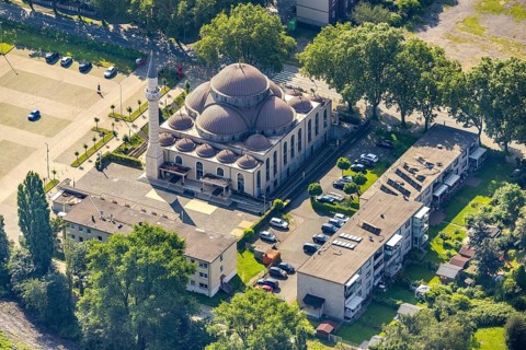 Aerial view, DITIB Merkez Mosque, Marxloh, Duisburg, Ruhr area, North Rhine-Westphalia, Germany,