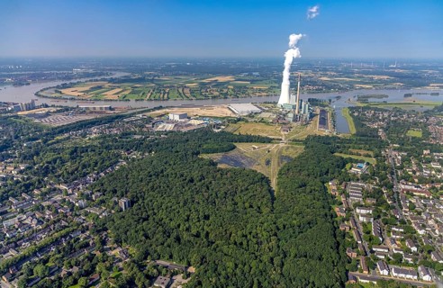 Aerial view, STEAG Walsum CHP plant, development and new warehouses logport VI with new warehouses,