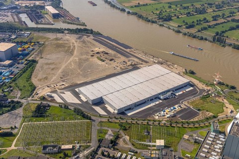 Aerial view, STEAG cogeneration plant Walsum, development and new warehouses logport VI, river