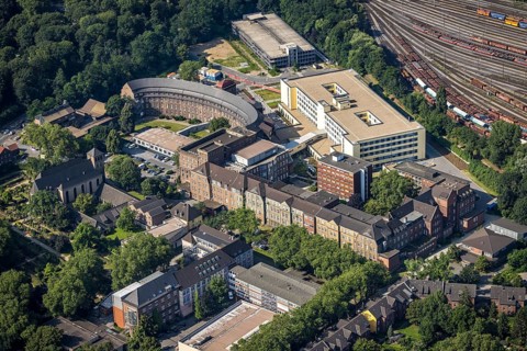 Aerial photo, HELIOS St. Johannes Klinik Duisburg, Katholisches Klinikum Duisburg Gmbh,