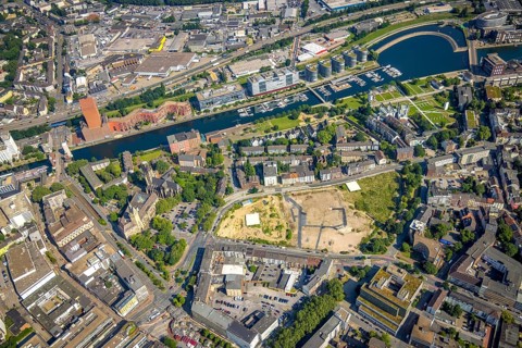 Aerial view, construction site for new Mercator Quartier Duisburg, Gutenbergstraße, Oberstraße,