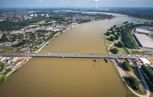 Aerial view, construction site at the A40 Rhine bridge Neuenkamp, river Rhine, Alt-Homberg,