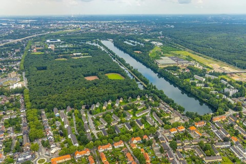 Aerial view, sports park Duisburg with Schauinsland-Reisen-Arena and sports school Wedau, regatta