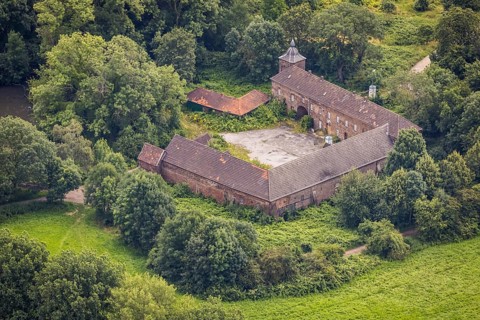 Aerial view, Gut Böckum, Huckingen, Duisburg, Ruhr area, North Rhine-Westphalia, Germany, DE,
