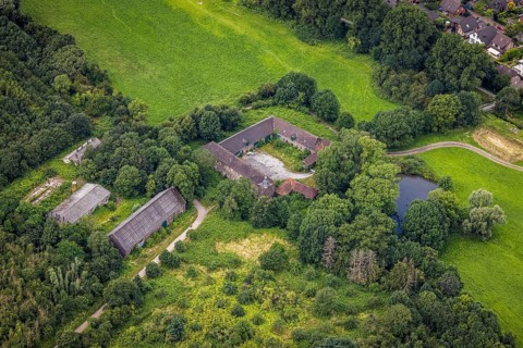 Aerial view, Gut Böckum, Huckingen, Duisburg, Ruhr area, North Rhine-Westphalia, Germany, DE,