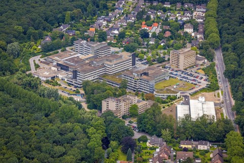 Aerial view, Sana Kliniken Duisburg, Wanheimerort, Duisburg, Ruhr area, North Rhine-Westphalia,