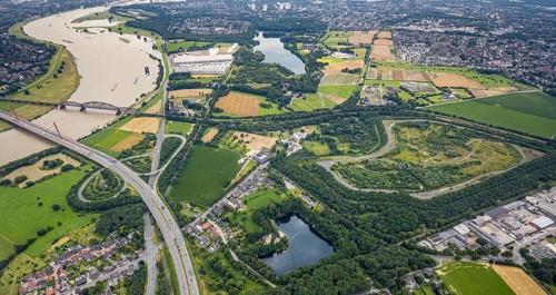 Aerial view, brownfield Lohmannsheide spoil tip on Grafschafter Straße for planned hazardous waste