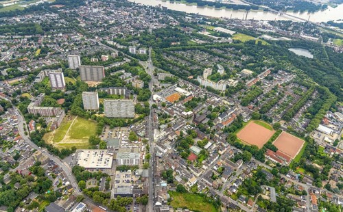 Aerial view, residential park Hochheide, Die Weißen Riesen, Hochheide, Duisburg, Ruhr area, North