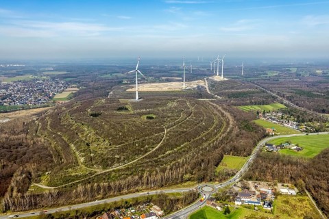 Aerial view, construction site, Halde Lohberg Norderweiterung, wind turbines, Oberlohberg,