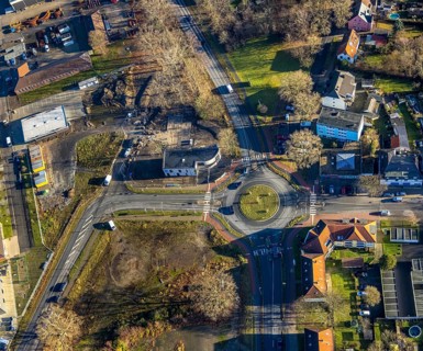 Aerial view of the new roundabout at Halterner Straße / Freiligrathstraße and construction site of